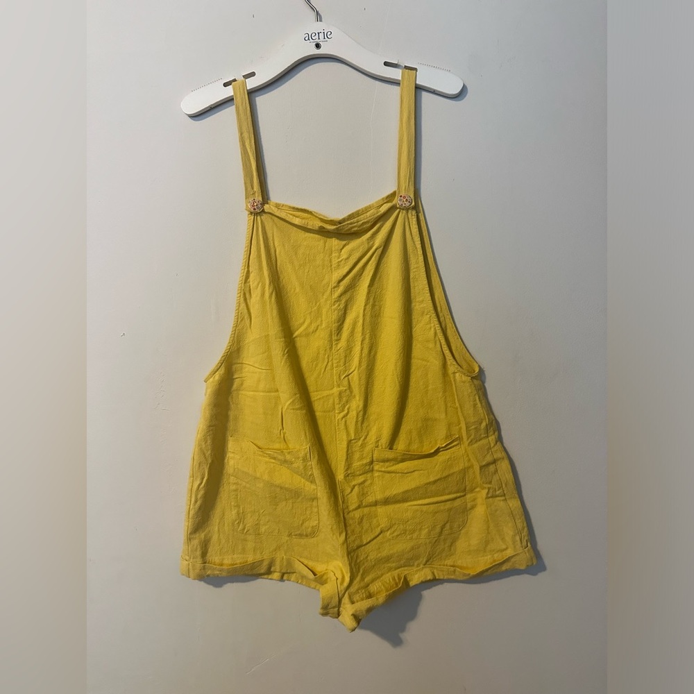 Women’s short over alls